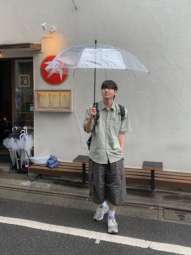 WHAT A LOOK（ワット ア ルック）の「モダンオーバーサイズリネンショートスリーブシャツ（トップス）」