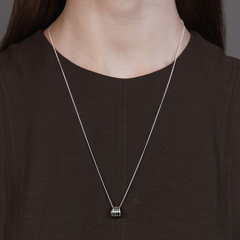 Hei（ヘイ）の「クアッド ループ スライド ネックレス（アクセサリー）」