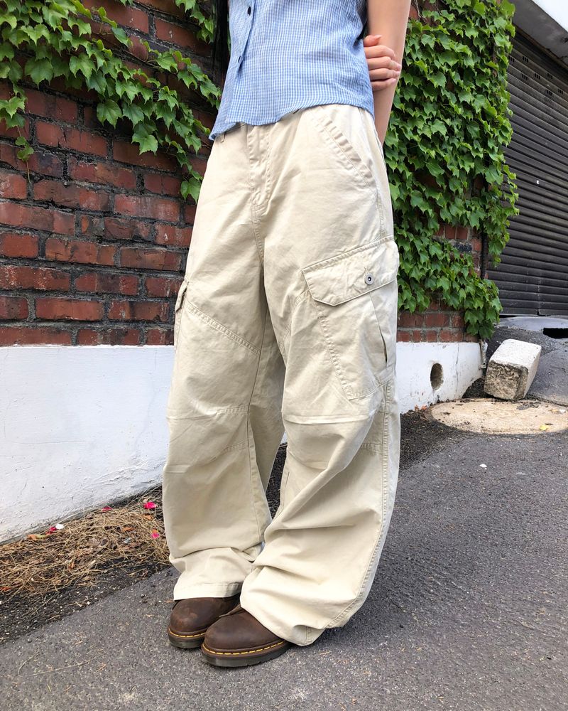 WONDER WONDER（ワンダーワンダー）の「ボルスカーゴワイドパンツ（パンツ）」