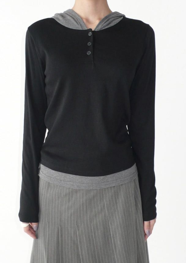EEUN(イウン)の「Offer Layered Button Hood(Tops)」