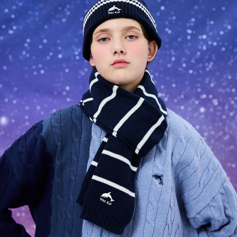 WaiKei(ワイケイ)の「Dolphin stripe knit muffler(Fashion Accessories)」