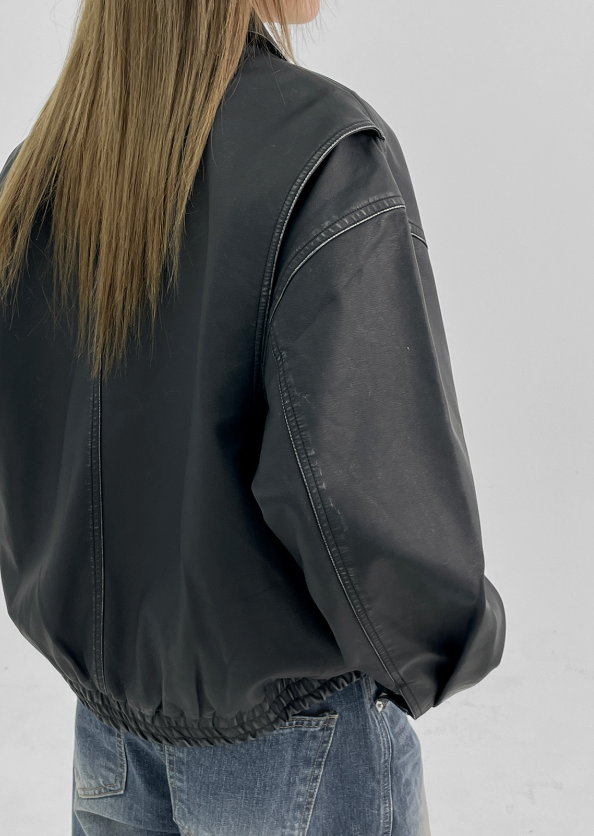 [MADE] Revlum Washed Leather Jumper