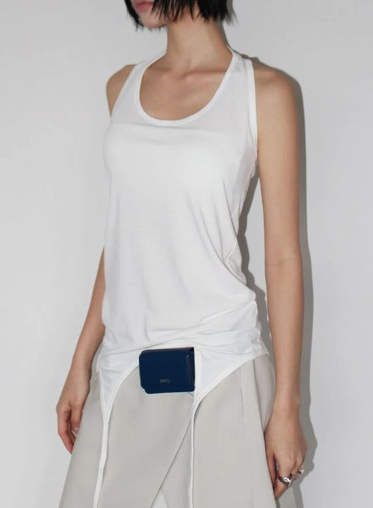 LAYERED HALTER SLEEVELESS