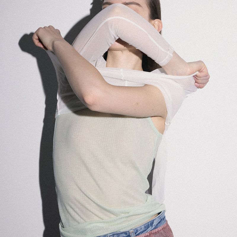 Melly&Rose(メリーアンドローズ)の「ROSE SEE THROUGH LONG SLEEVE SET(Tops)」