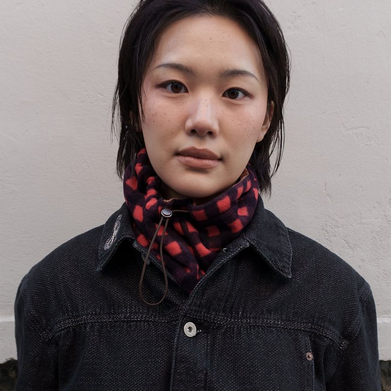 Grid fleece neck warmer / Red