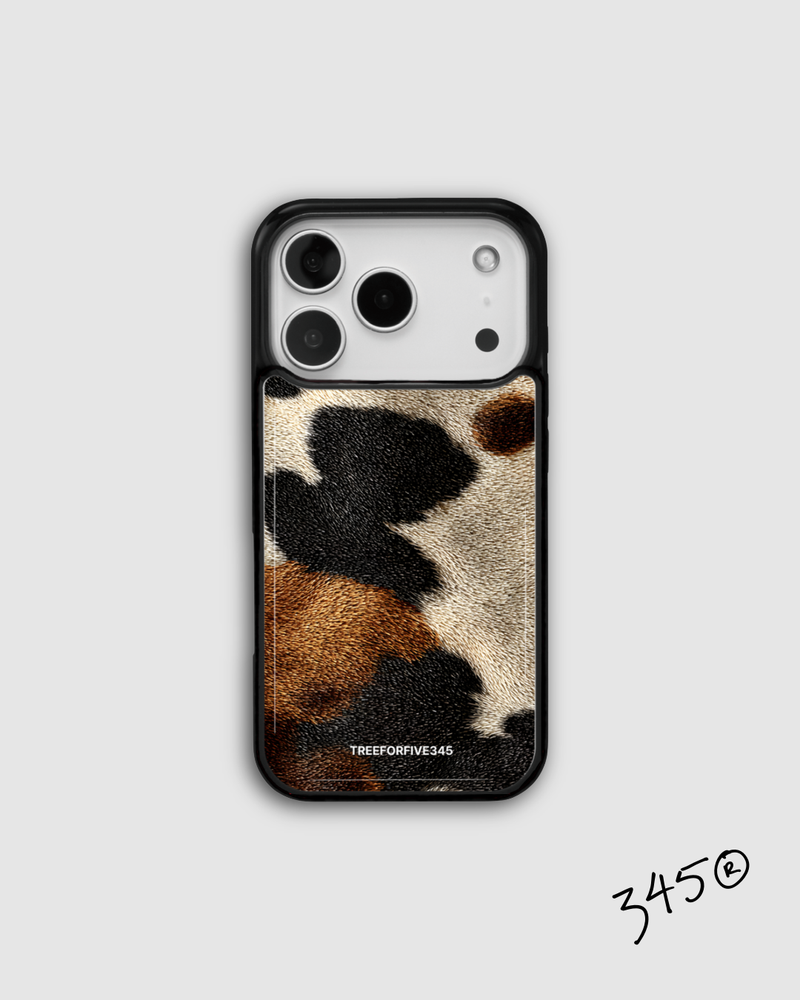 TREEFORFIVE345（ツリーフォーファイブ345）の「COW FUR Epoxy Bumper Case / TREEFORFIVE345（Smartphone Accessories）」