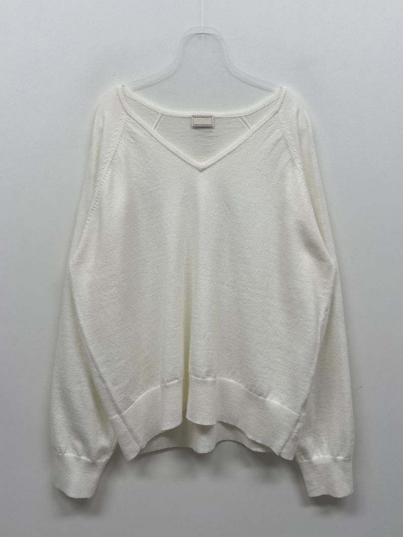 Caro V-neck Loose Fit Knit