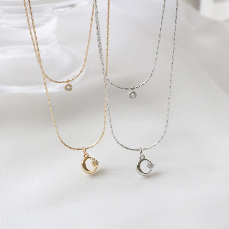 Layered simple moon necklace