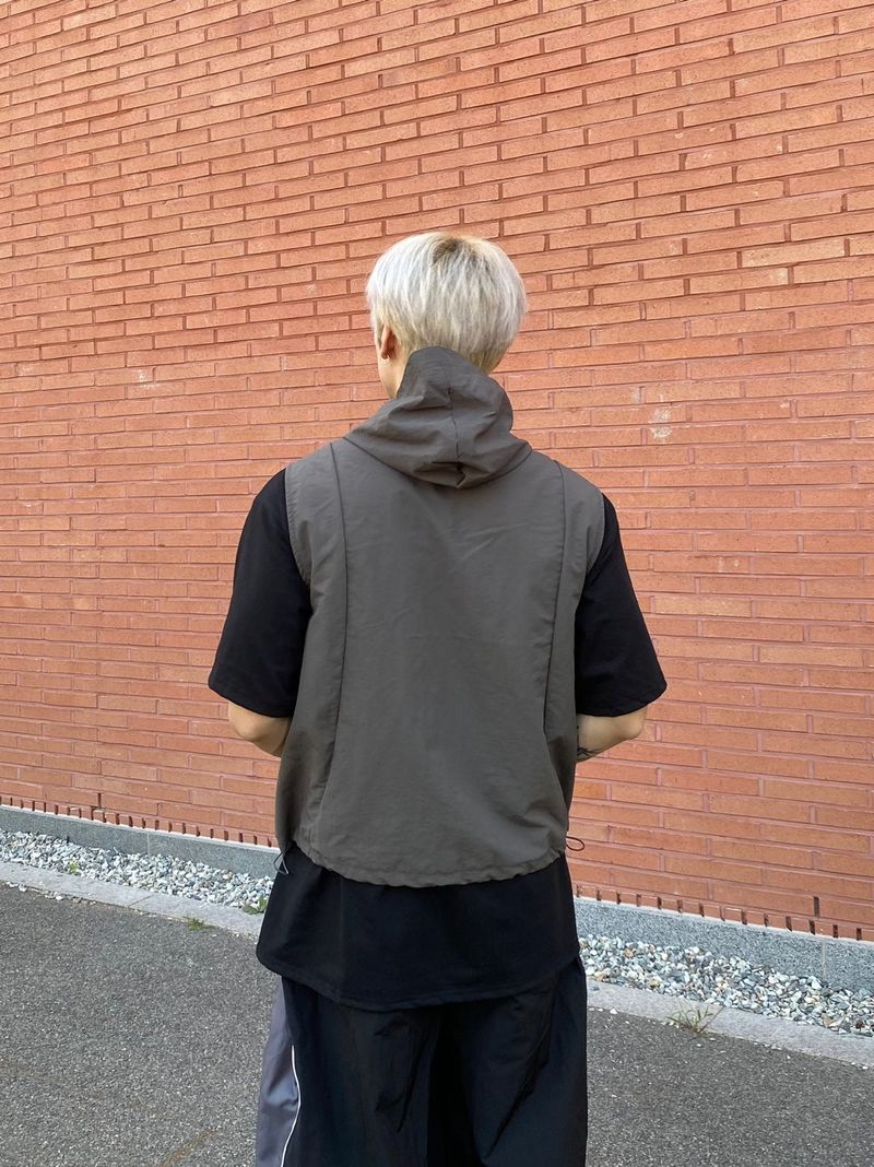 Snap Hooded Nylon Vest 3C