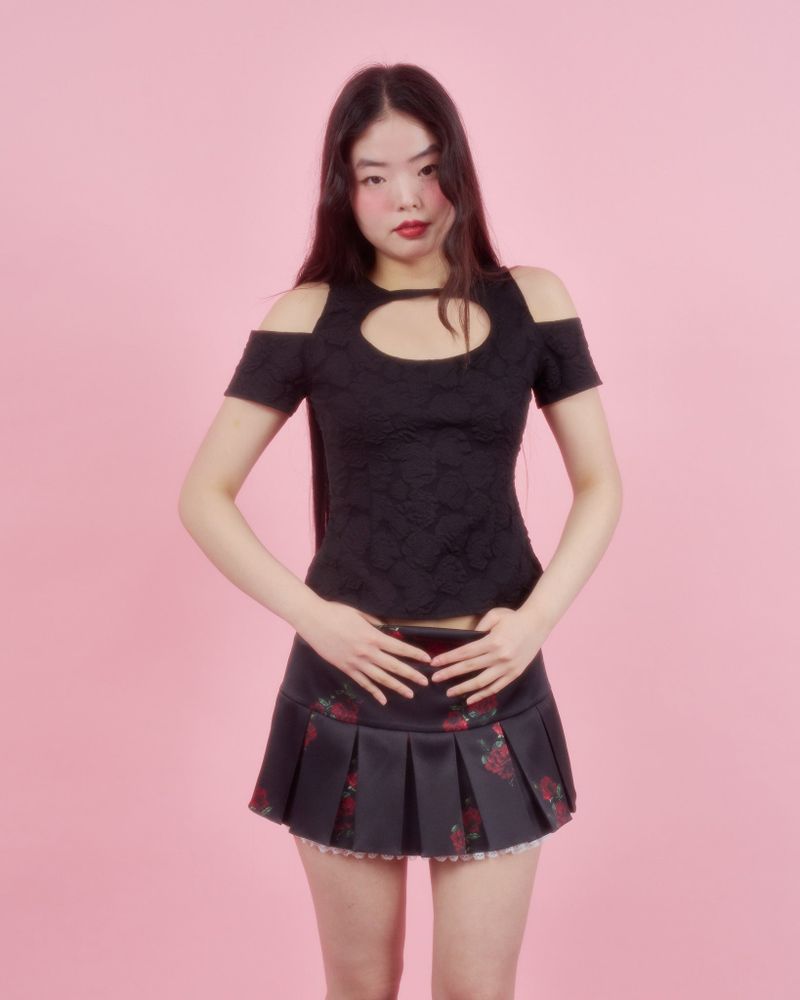 ROSE HALTER BLOUSE [BLACK]