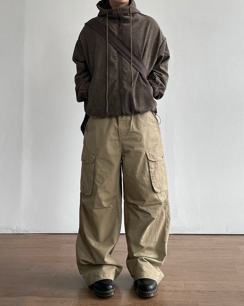 Leg Washing Cargo Pants