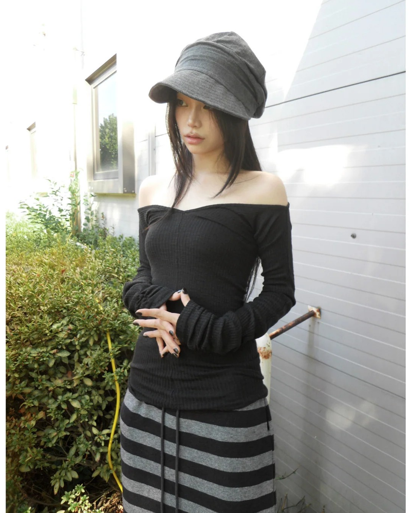 v elf tee