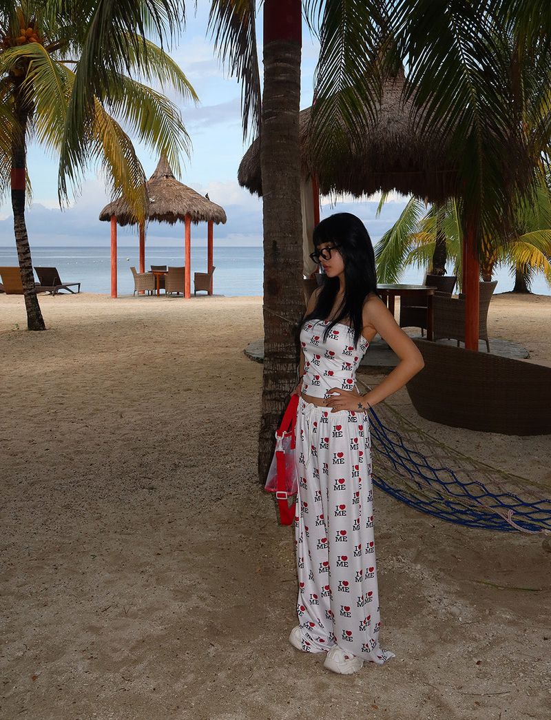 Apple Summer Mash Tote & Cross Beach Bag
