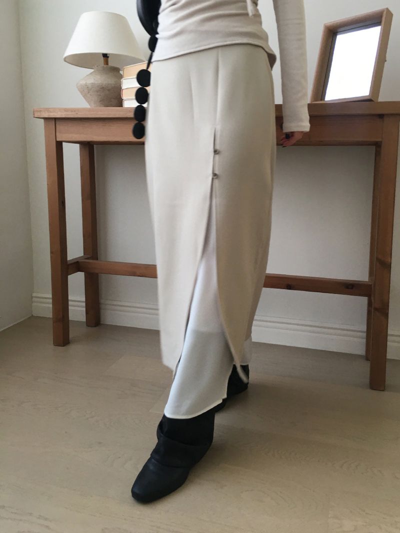 nobiyaka(ノビヤカ)の「サンスレイヤードロングスカート(スカート)」