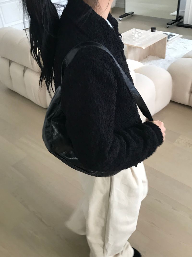 Lirse shirring shuolder bag