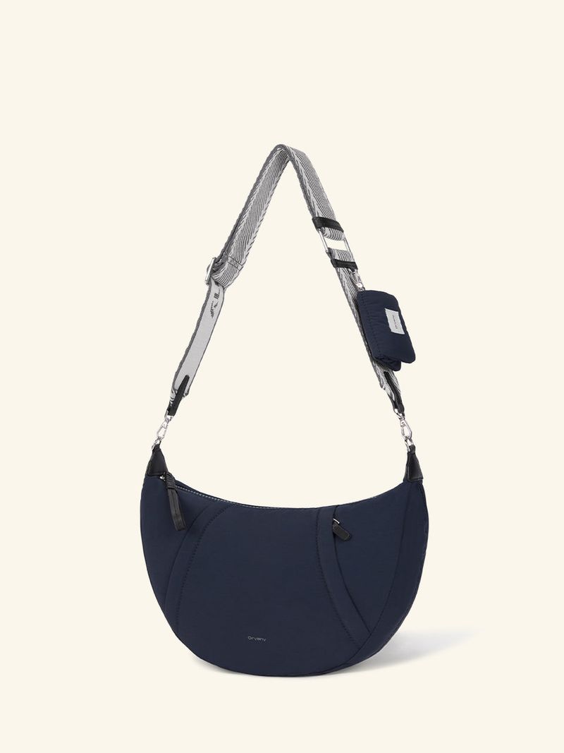 Banana Crossbody M