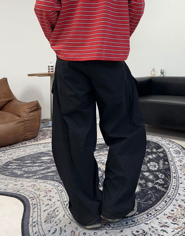 Kaneb Diagonal Cargo Banding Pants