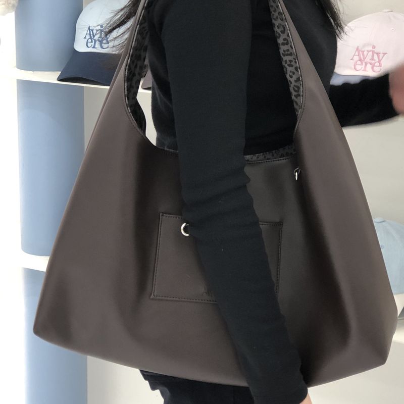 NUET BAG (DARKBROWN)