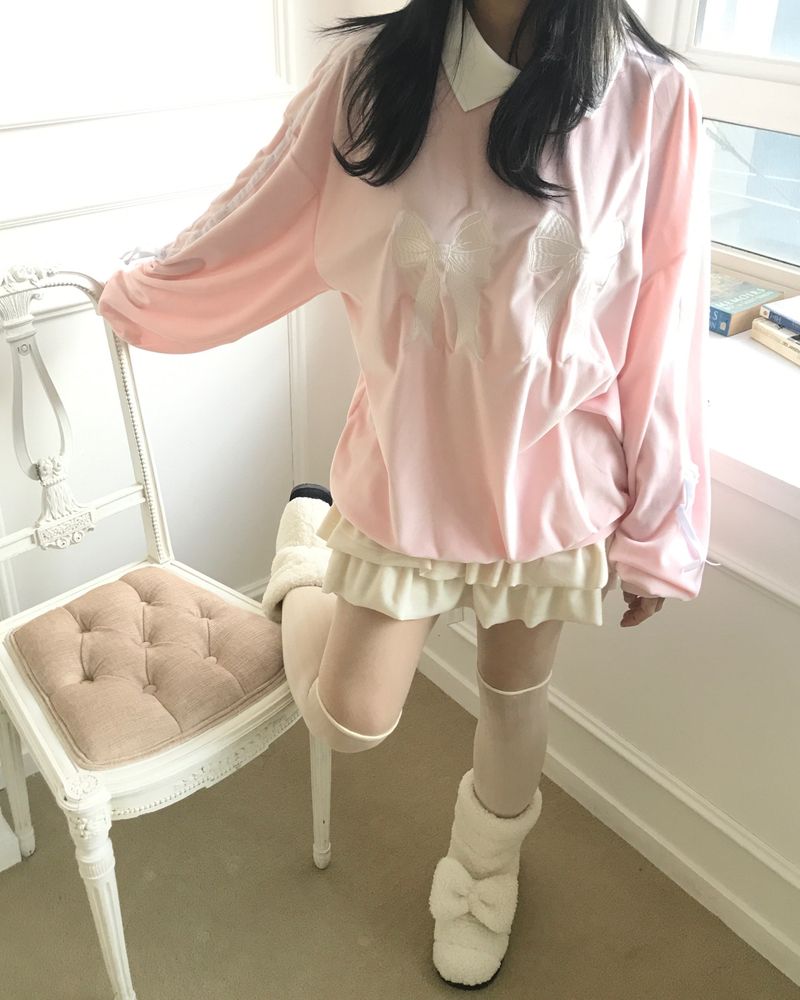 heenytsuki(ヒニツキ)の「kitsch velvet ribbon t-shirt(Tops)」