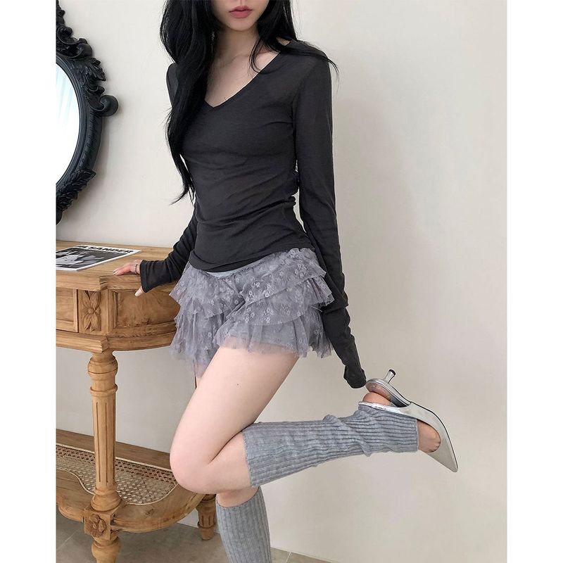 Back Slit V-neck T