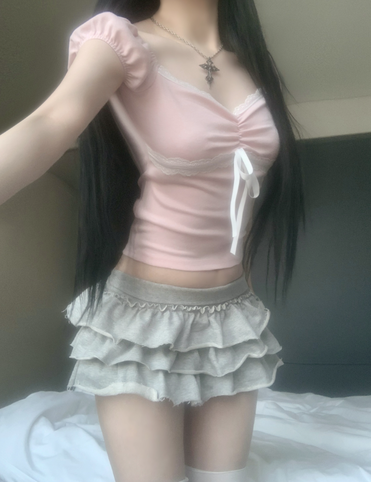 suzen（スゼン）の「Hacken Ribbon Lace Top (light pink)（Tops）」
