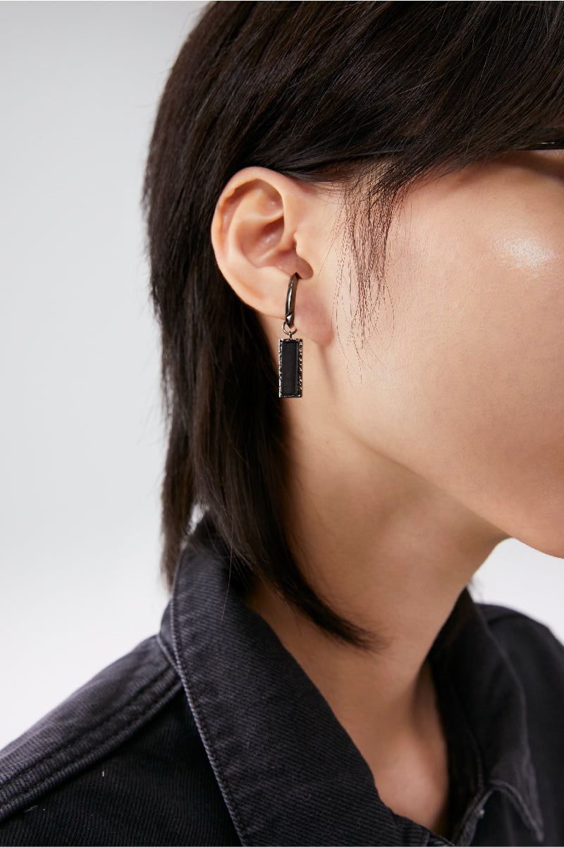 SWERVING earcuff(BLACK) -Single piece-