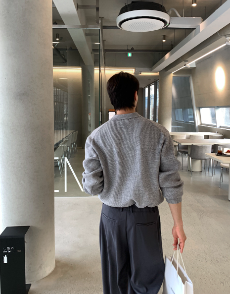 Deface Front Turtle Back Banding Wide Slacks