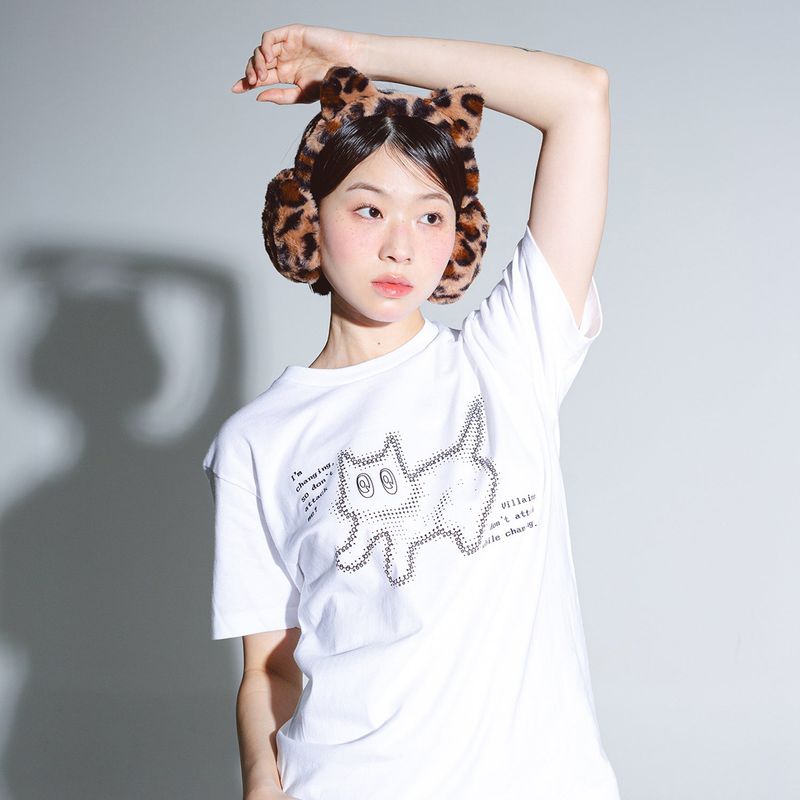 NEWKITSCH(ニューキッチジェネレーション)の「TWINKLING CAT SHORT SLEEVE (WHITE)(Tops)」