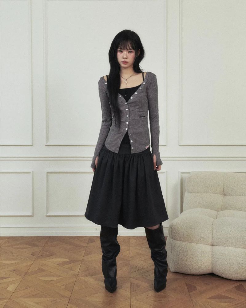Ria Neck Button Knit Top