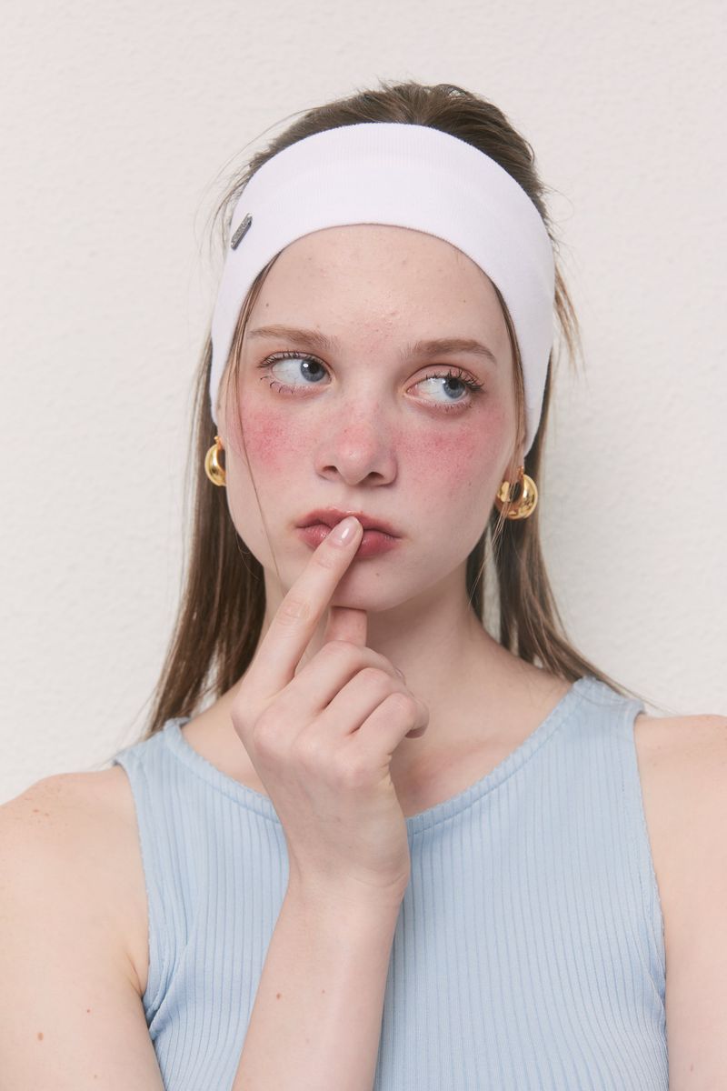 We Fell In Love In Reality（ウィ フェル イン ラブ イン リアリティ）の「TJM ヘッドバンド（ヘアアクセサリー）」