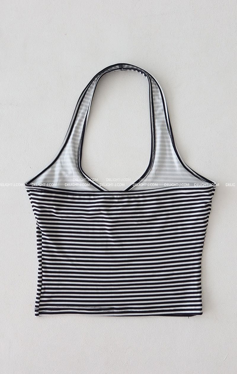 Stripe halterneck & shorts Two-piece set