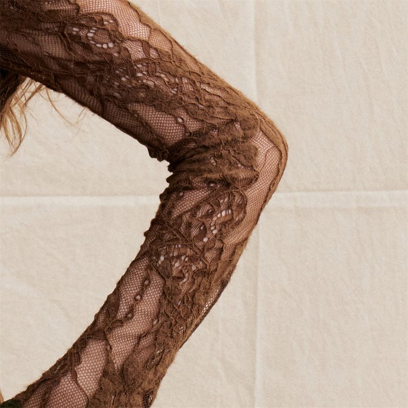 Lace Ribbon Slim Fit Top