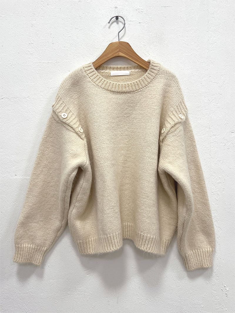 KATE OPENED BUTTON KNIT (2C)