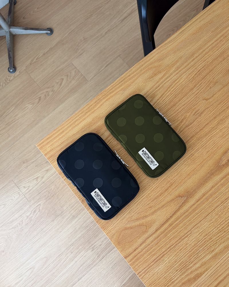 [RFID Block] Travel Wallet (Dot Khaki)⁠