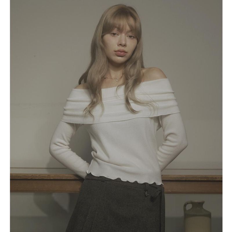 CLOUDY OFF SHOULDER-IVORY