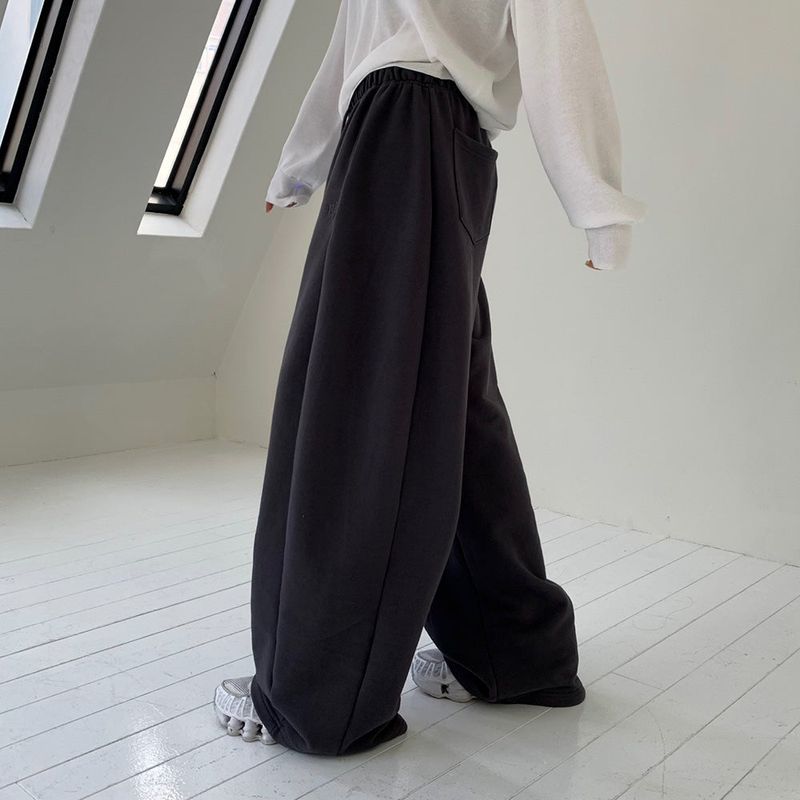[BELLIDE MADE] スリットラインワイドトレーニングパンツ