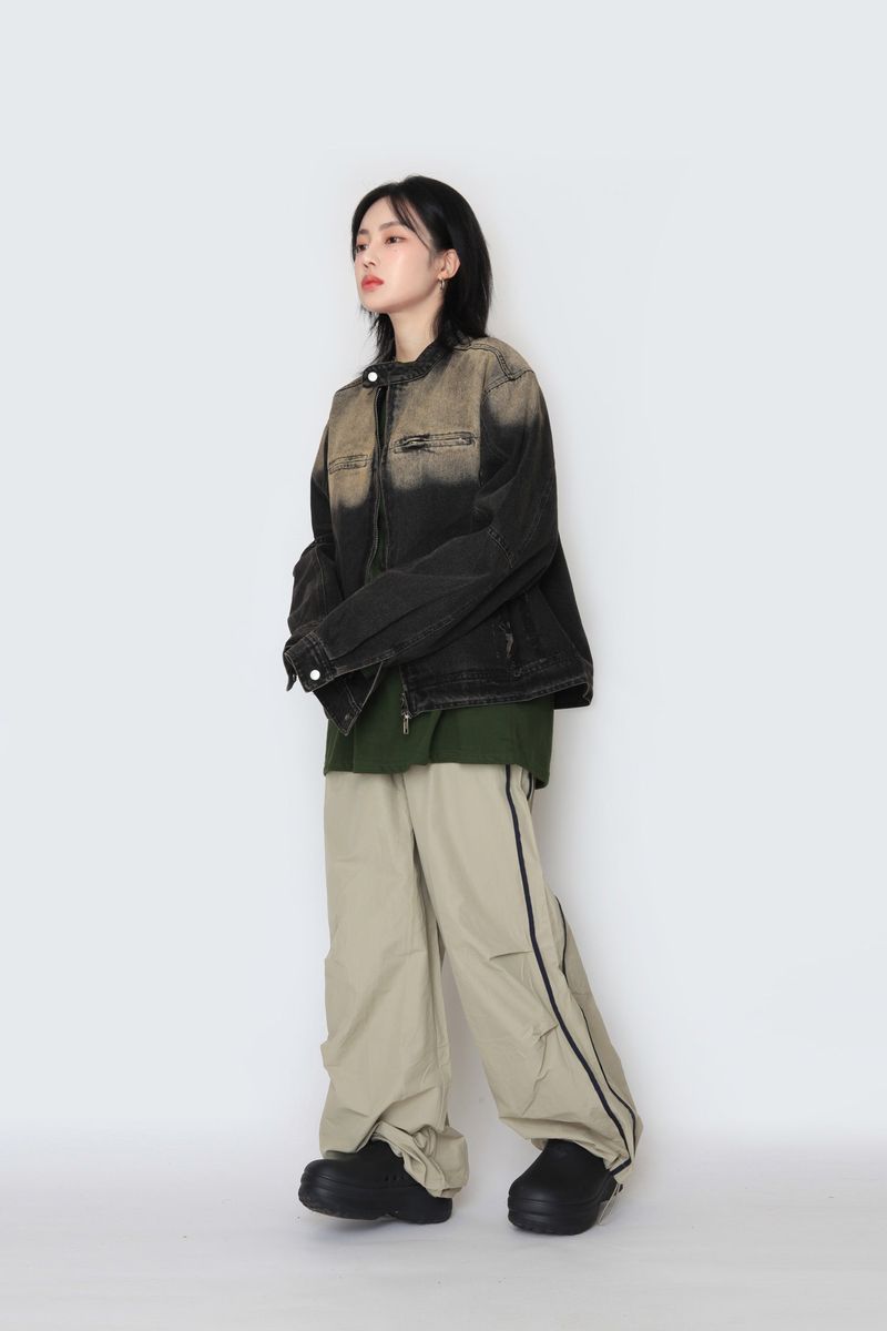 Gradation denim jacket