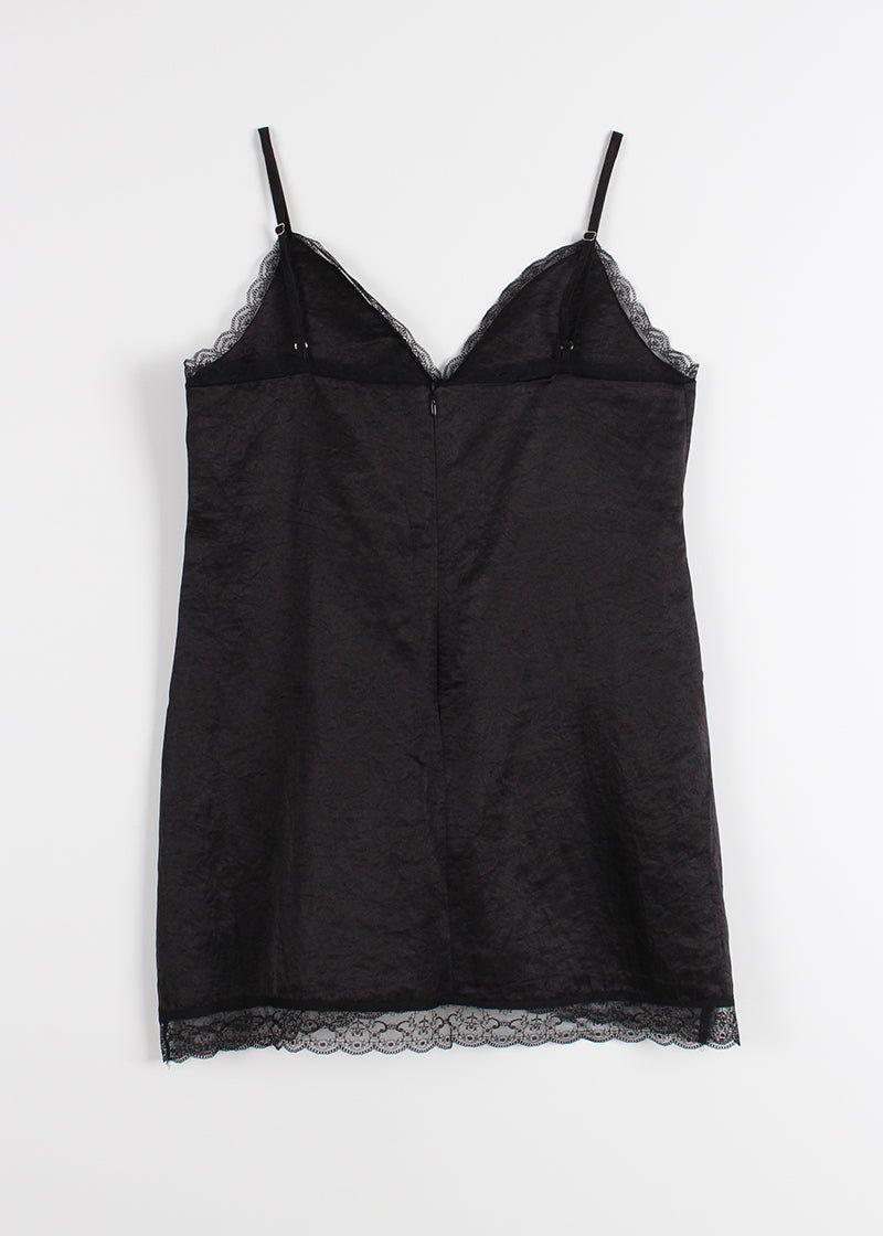 LACE SLIP SLEEVELESS TOP