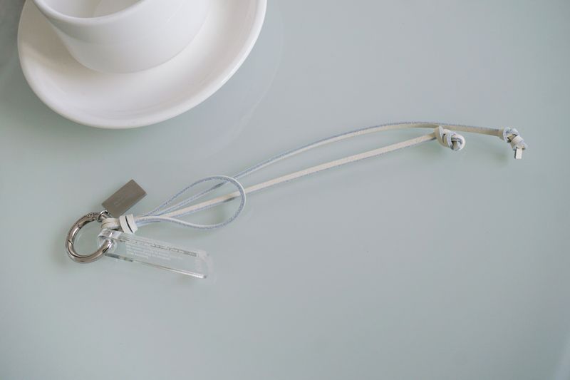 Multi-knot keyring [white]