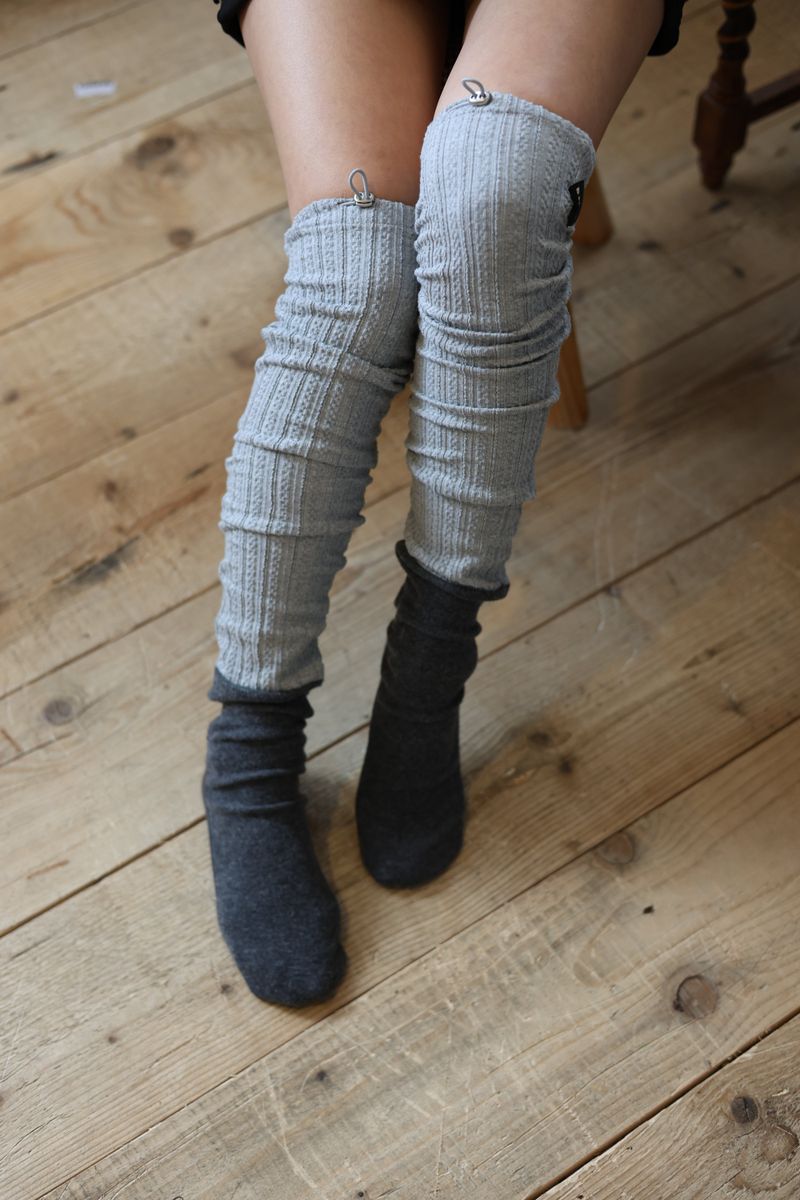 twist stop socks_grey