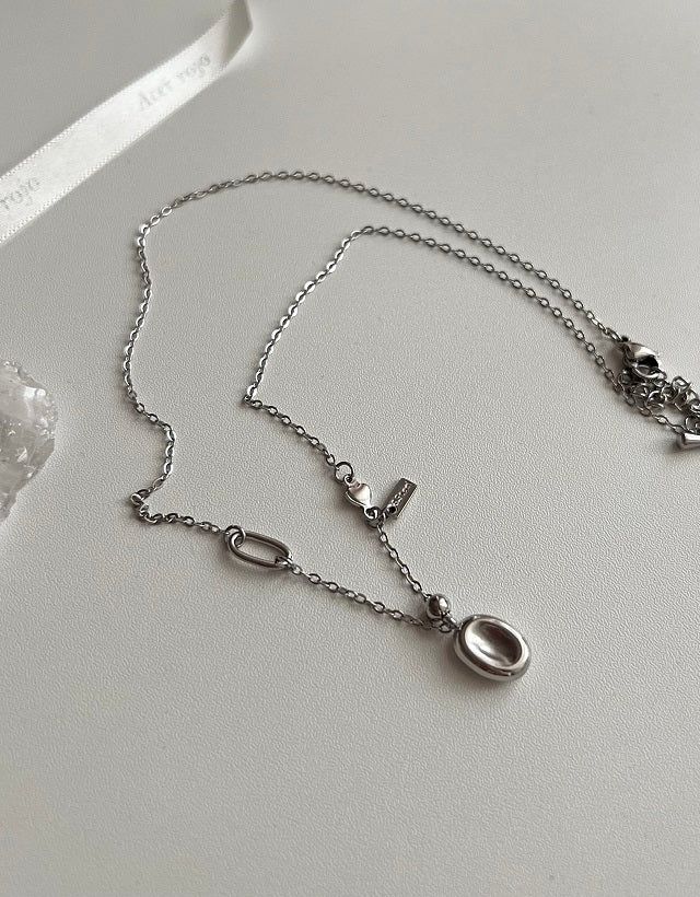 Acer rojo(アセルロジョ)の「coii Round Coin Ball Layered Ruffle Bold Long Short Necklace(Accessories)」