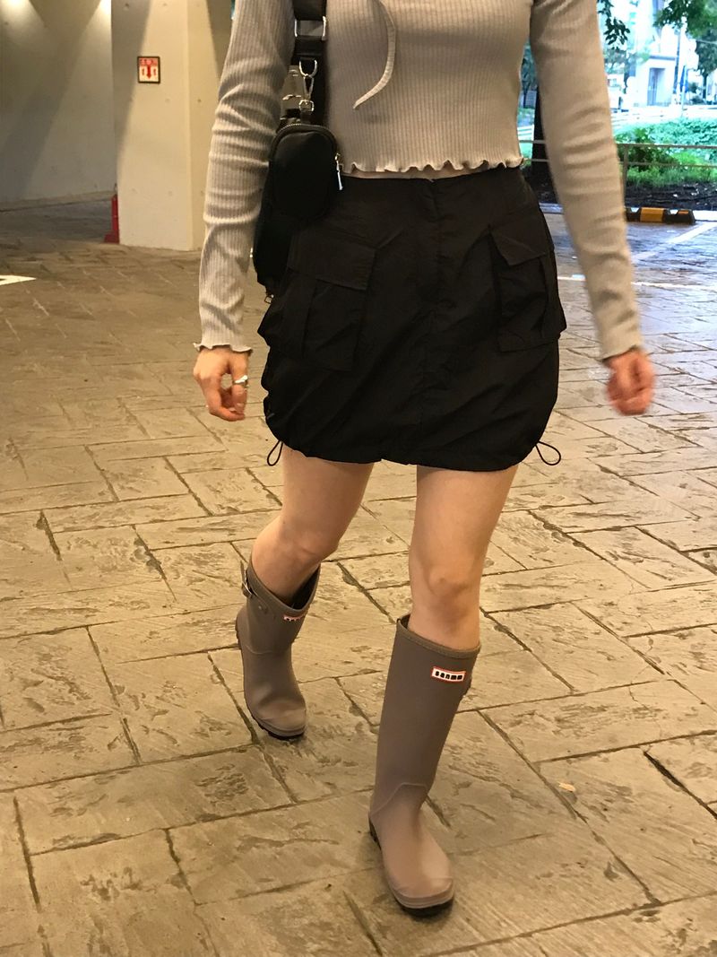 Larvate mini skirt