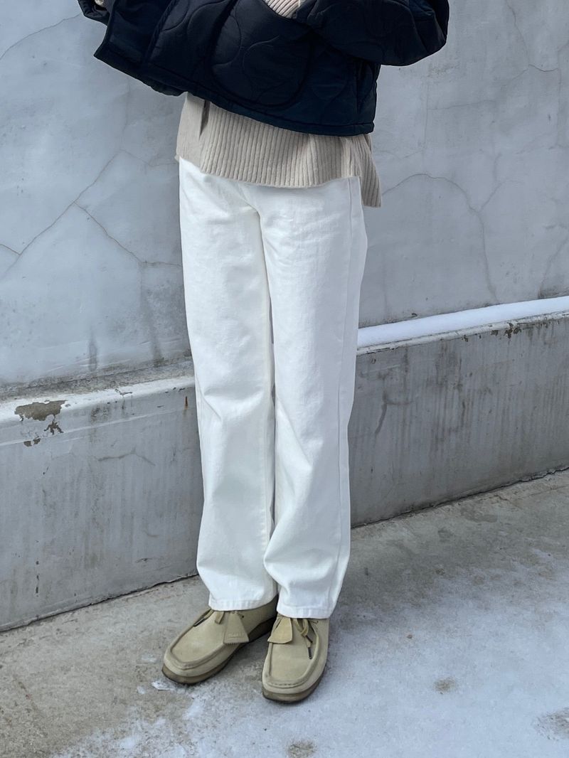 Plain straight white pants