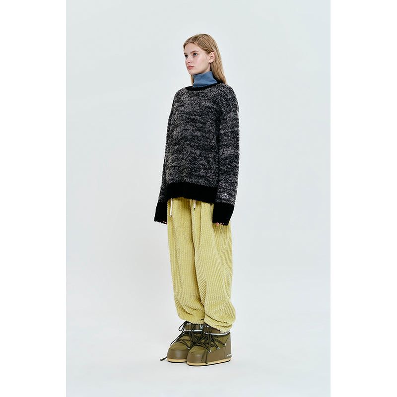 CHERRY TEXTURE LOOSE FIT KNIT [BLACK]