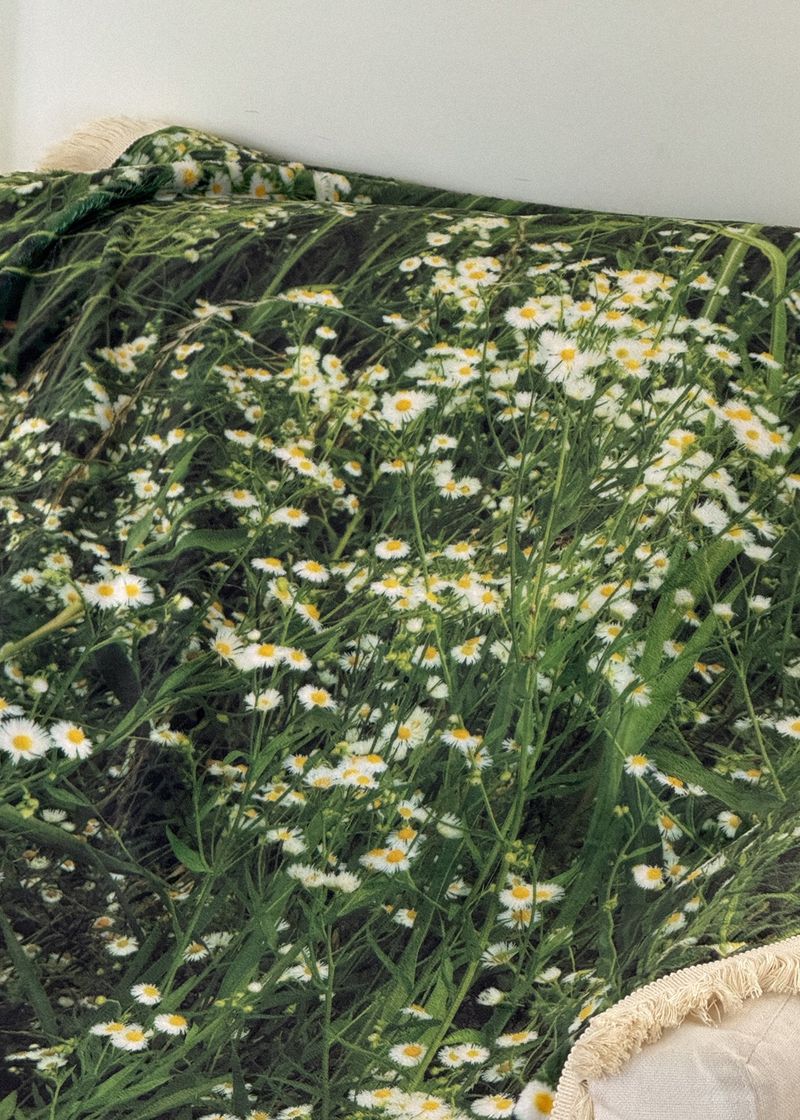 green bloom tassel blanket