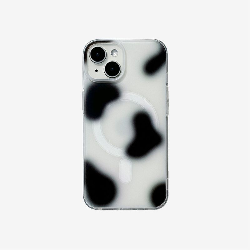 MHOM（モム）の「Magsafe Case : a cow's pattern（Smartphone Accessories）」