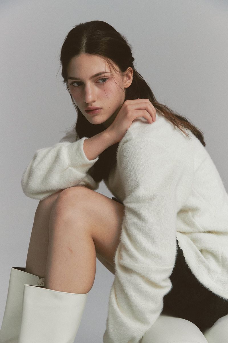 Angora Flare Sweatshirt Ivory
