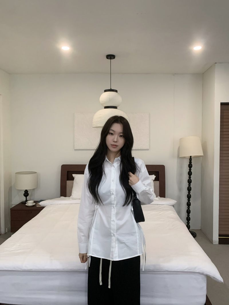 Refine Side Strap Long Sleeve Shirt