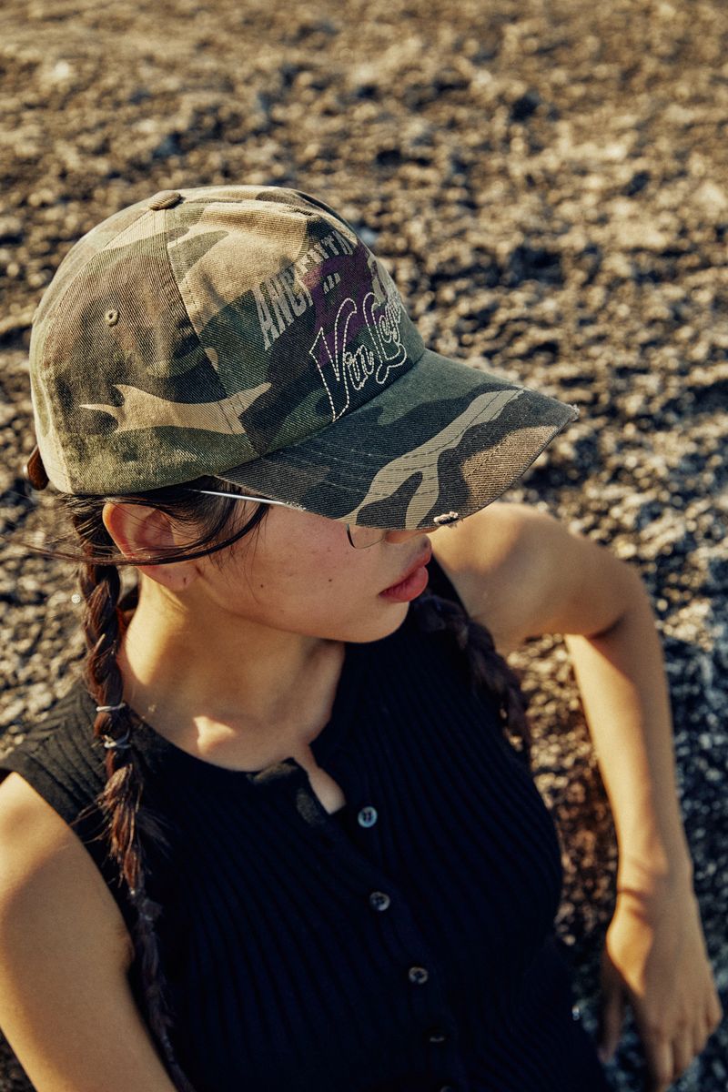 LETTERING LAYER CAMO BALL CAP