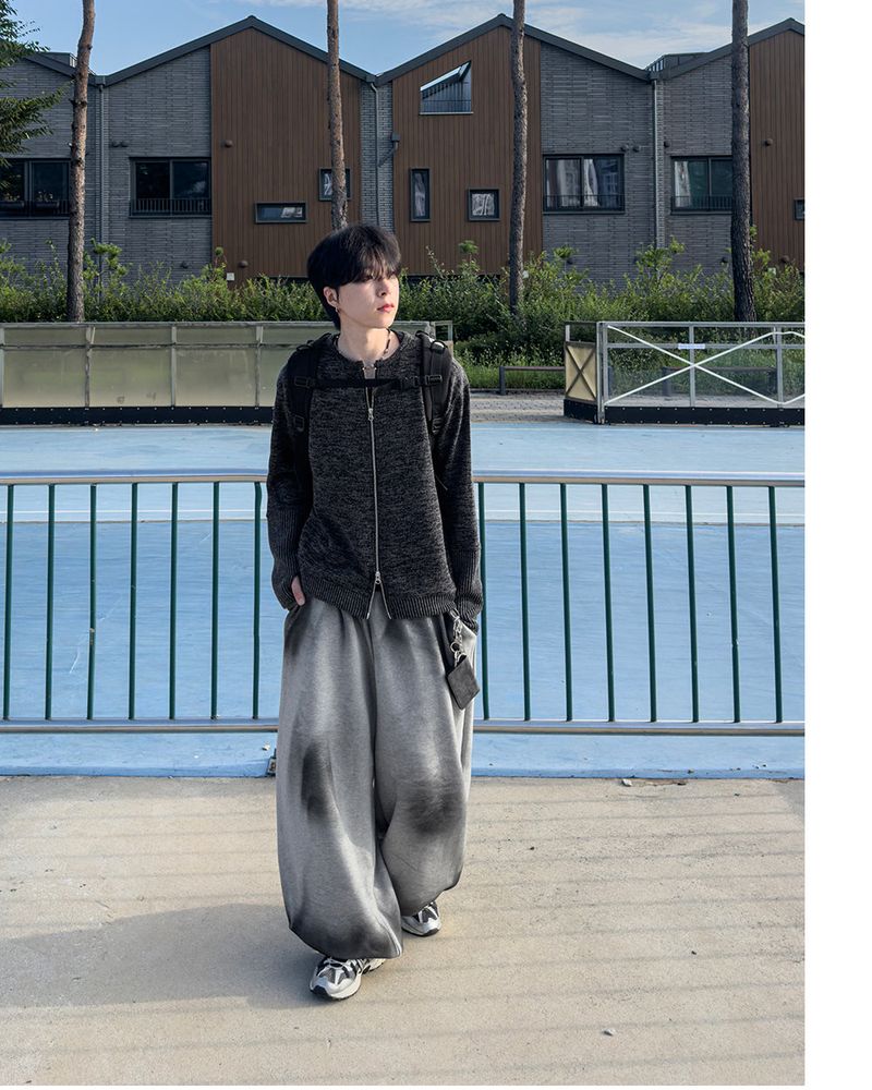 Angle Knit Zip-up with Hand Warmers